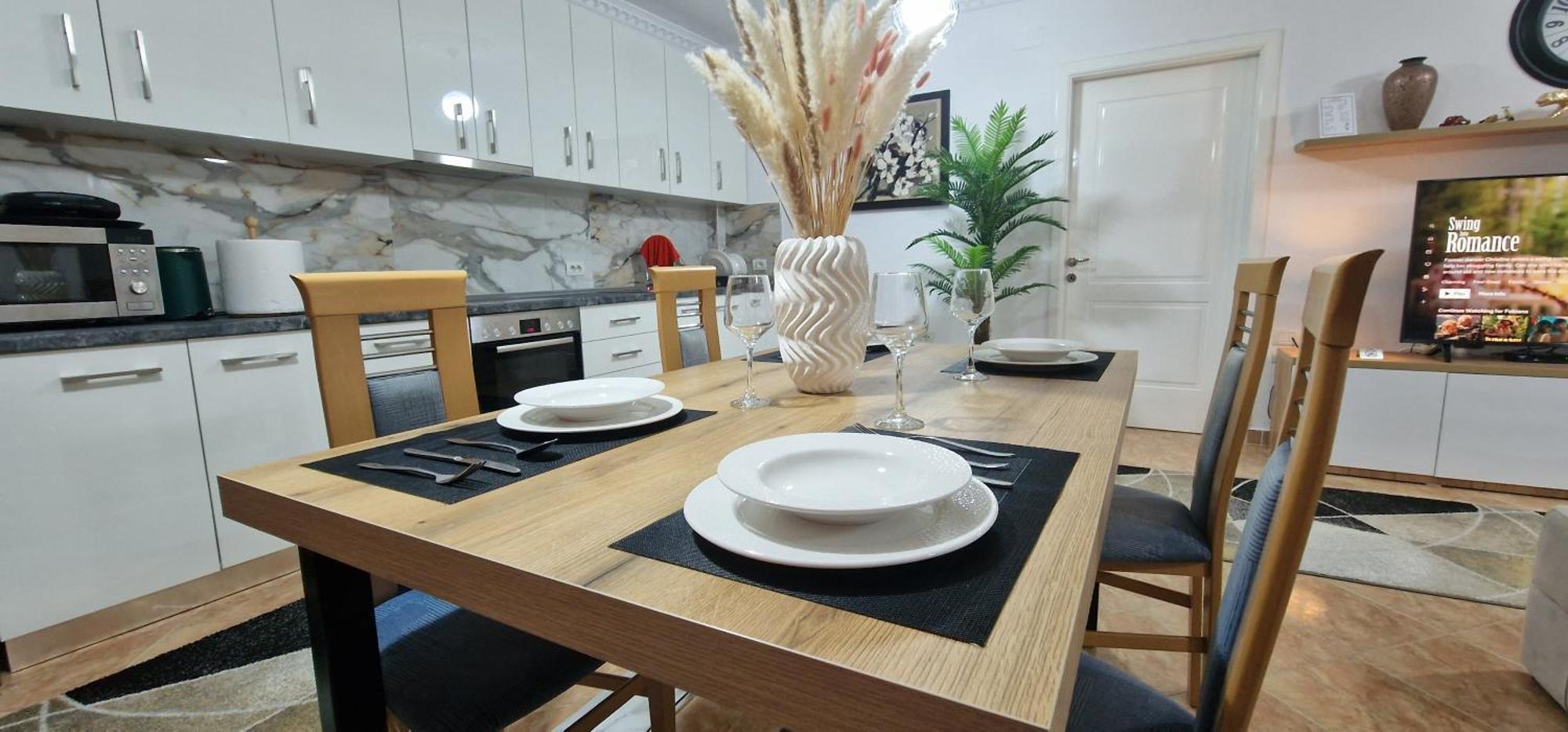 Daily Rent Apartment City Center Elbasan 6 Exterior photo